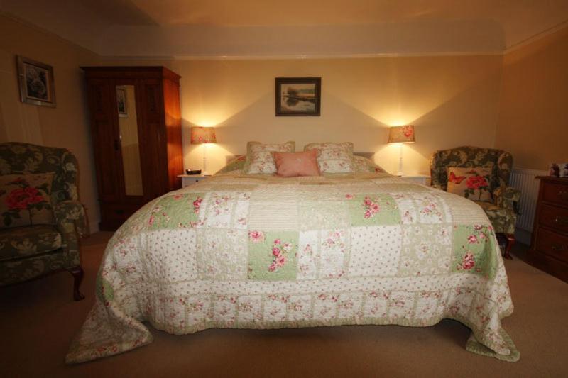 Hôtel Lee Manor à Romsey Extérieur photo
